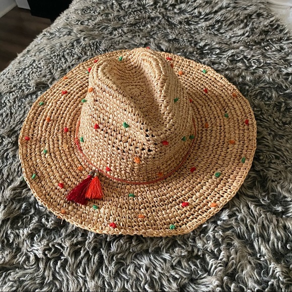 Colorful Raffia Beach Hat - Picture 2 of 3